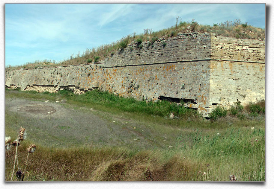 Крепость Арабат в Крыму